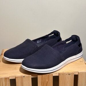 Clarks Womens 8M Cloudsteppers Breeze II Step‎ Slip On Navy Loafers